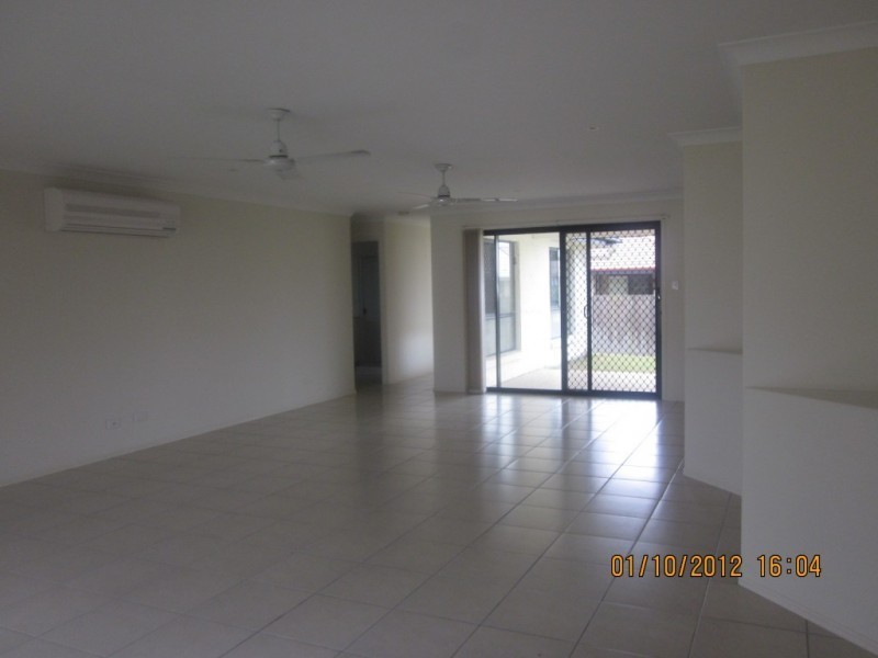 21 Fenton Court, Caboolture QLD 4510