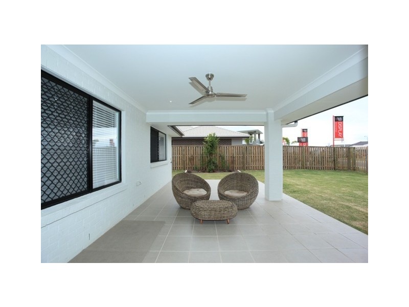 21 Williams Crescent, North Lakes QLD 4509
