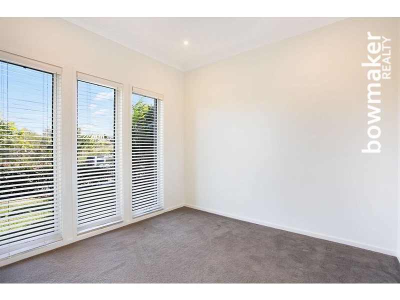 74 Nicklaus Parade, North Lakes QLD 4509