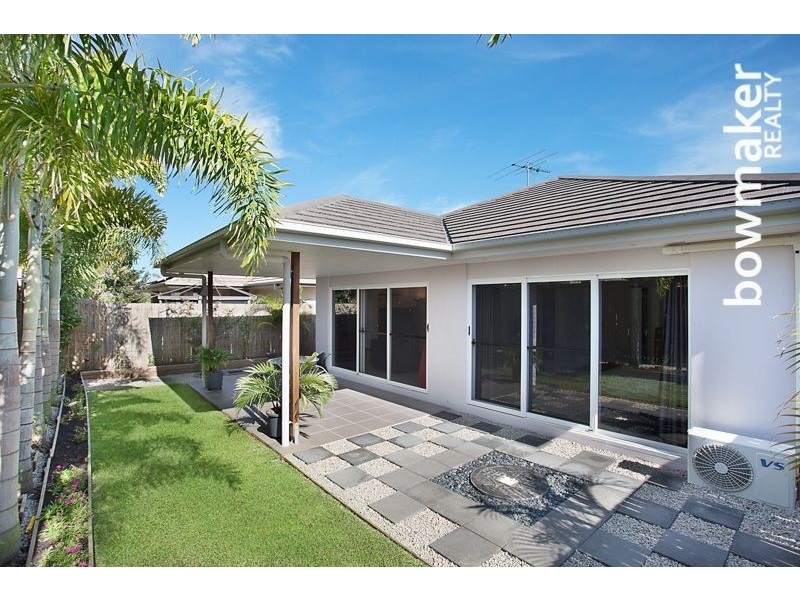 74 Nicklaus Parade, North Lakes QLD 4509