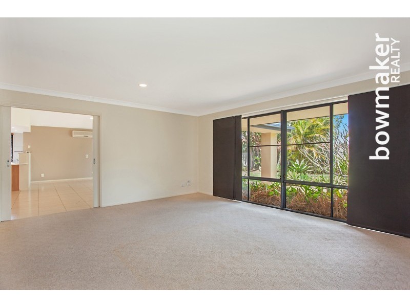 15 Lochern Court, North Lakes QLD 4509