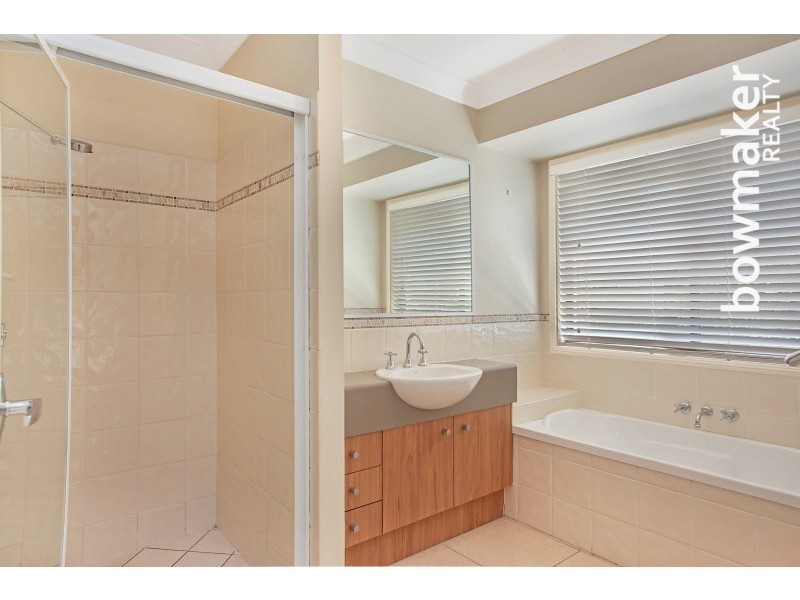 15 Lochern Court, North Lakes QLD 4509