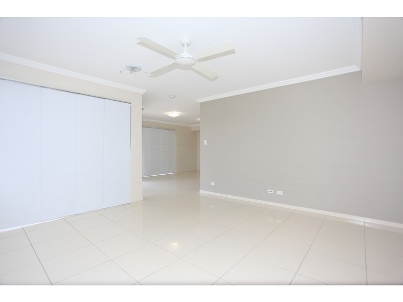 2 Lomond Street, North Lakes QLD 4509