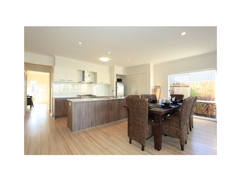 11 Chrysler Parade, North Lakes QLD 4509