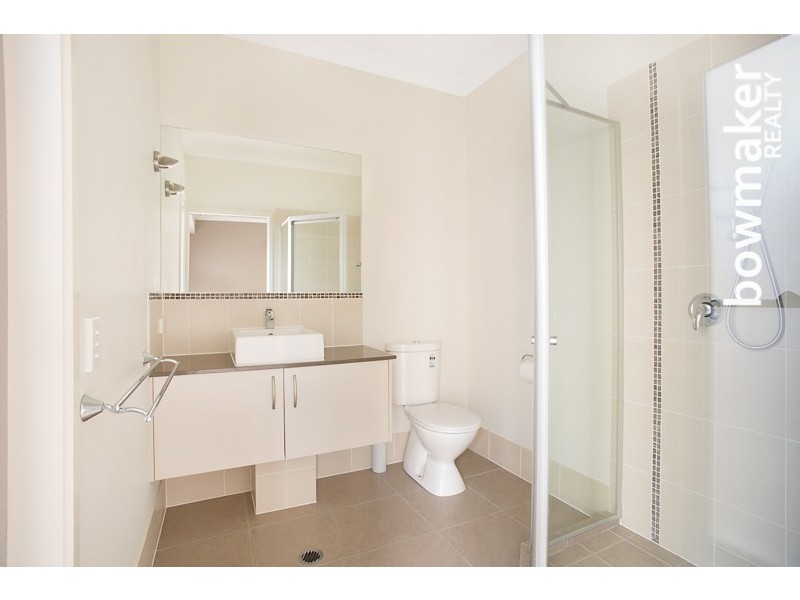 15 Kowari Crescent, North Lakes QLD 4509