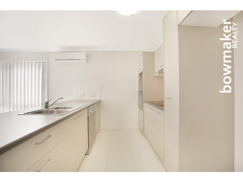 1/64 Benham Avenue, Kallangur QLD 4503