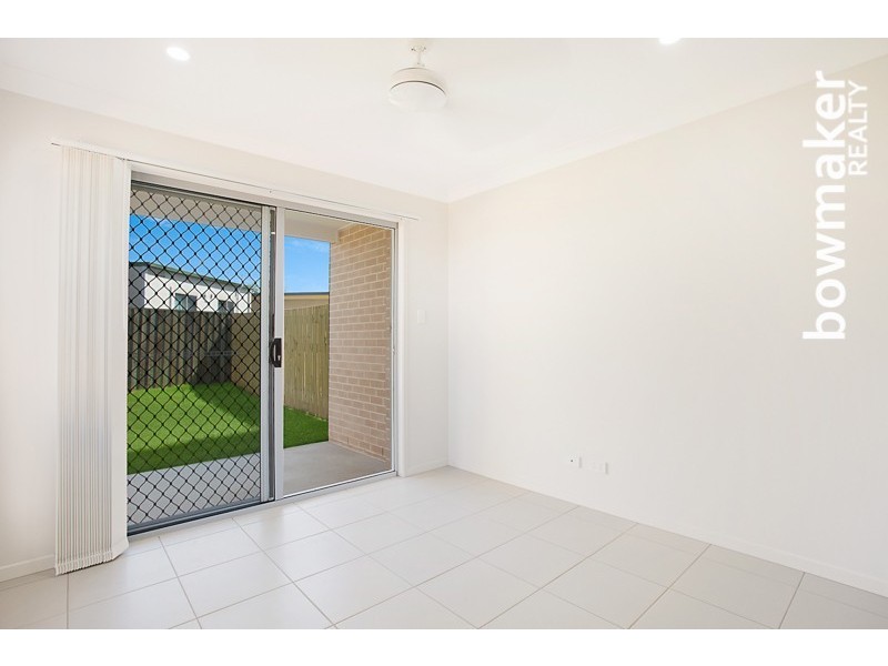 2/64 Benham Avenue, Kallangur QLD 4503