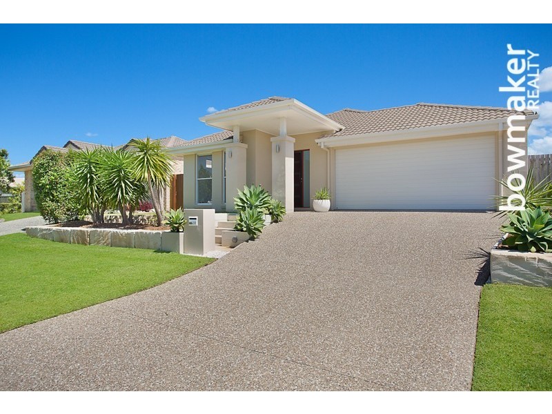 54 Mackintosh Drive, North Lakes QLD 4509