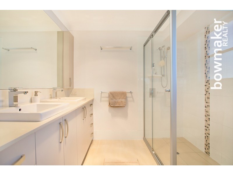 54 Mackintosh Drive, North Lakes QLD 4509