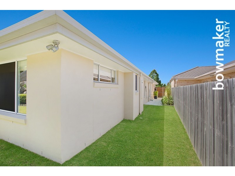 54 Mackintosh Drive, North Lakes QLD 4509