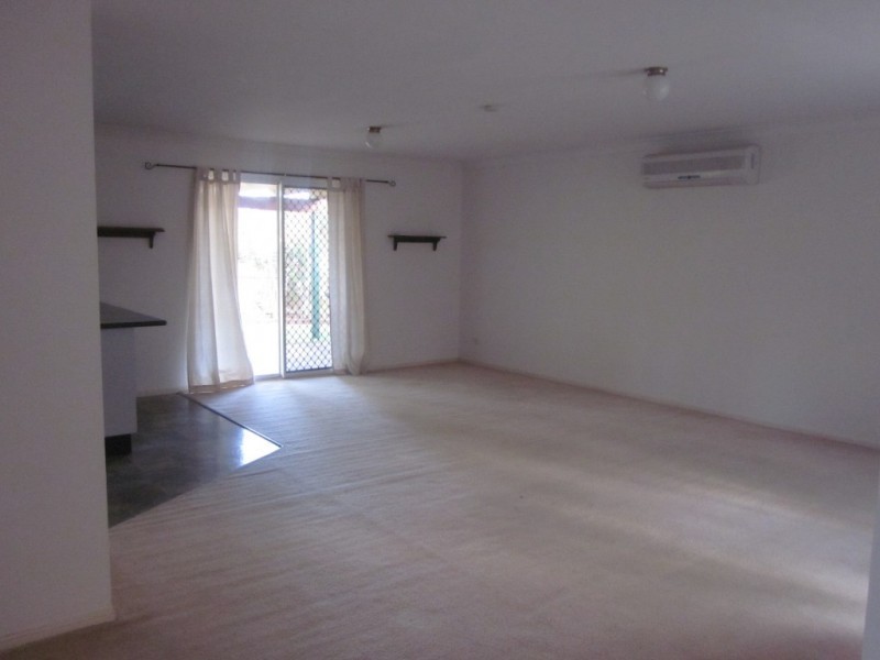 20 Wyena Street, Kallangur QLD 4503