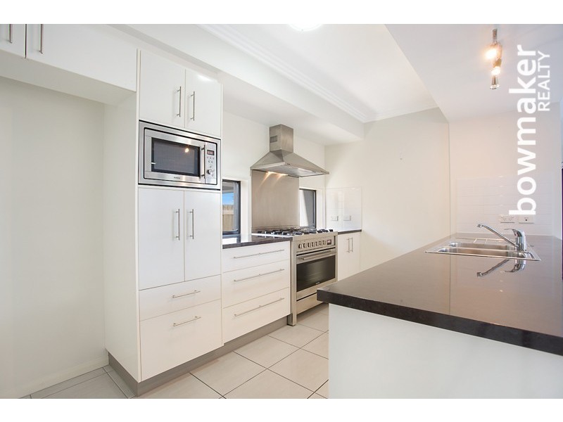 29 Severn Crescent, North Lakes QLD 4509