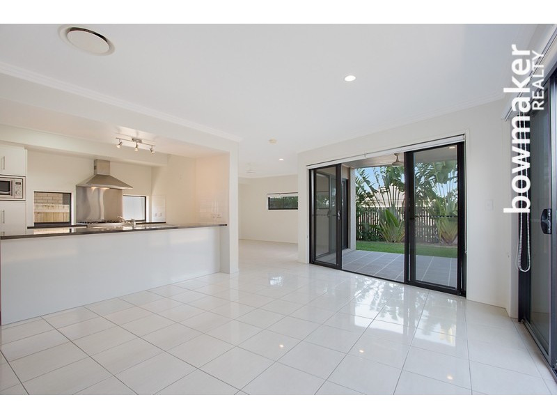29 Severn Crescent, North Lakes QLD 4509