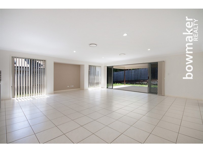 6 Caper White Court, Kallangur QLD 4503