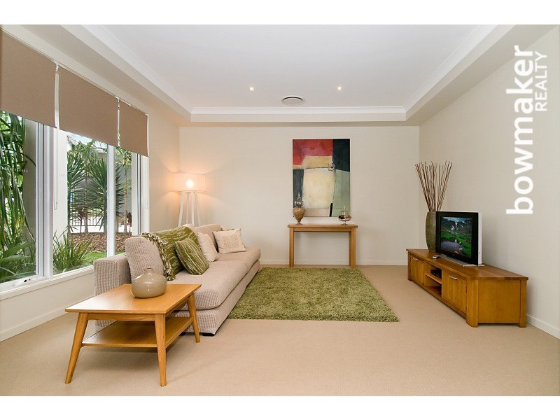 8 Moloney Place, North Lakes QLD 4509