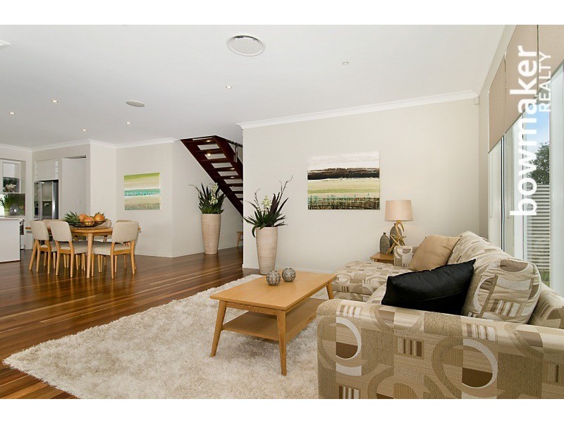 8 Moloney Place, North Lakes QLD 4509
