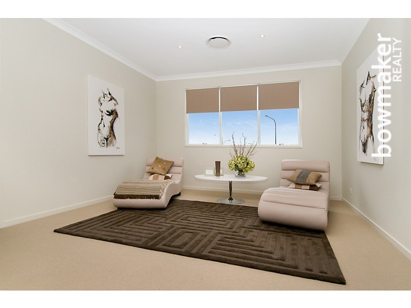 8 Moloney Place, North Lakes QLD 4509