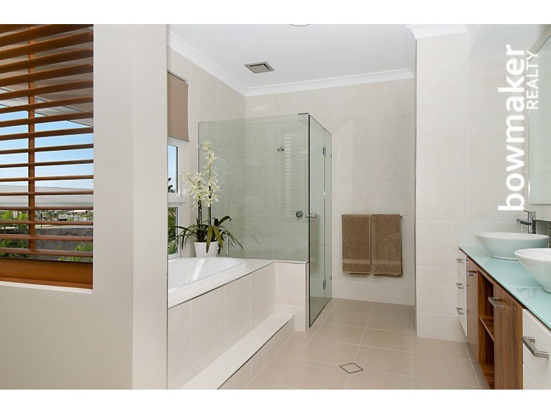 8 Moloney Place, North Lakes QLD 4509