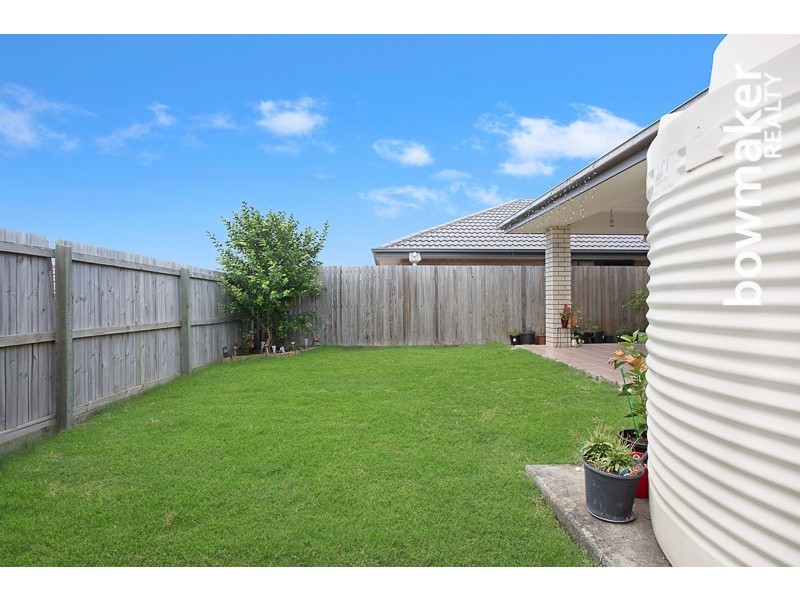 6 Williams Crescent, North Lakes QLD 4509