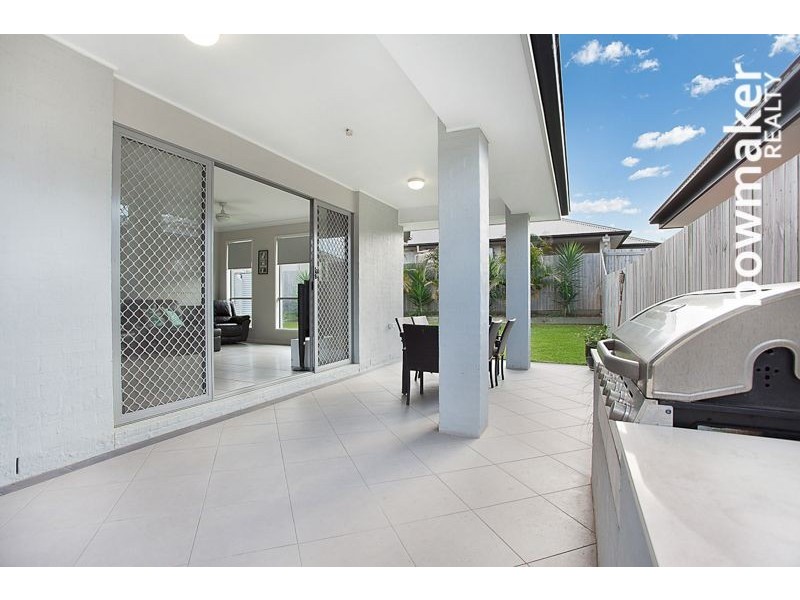 23 Dunes Crescent, North Lakes QLD 4509