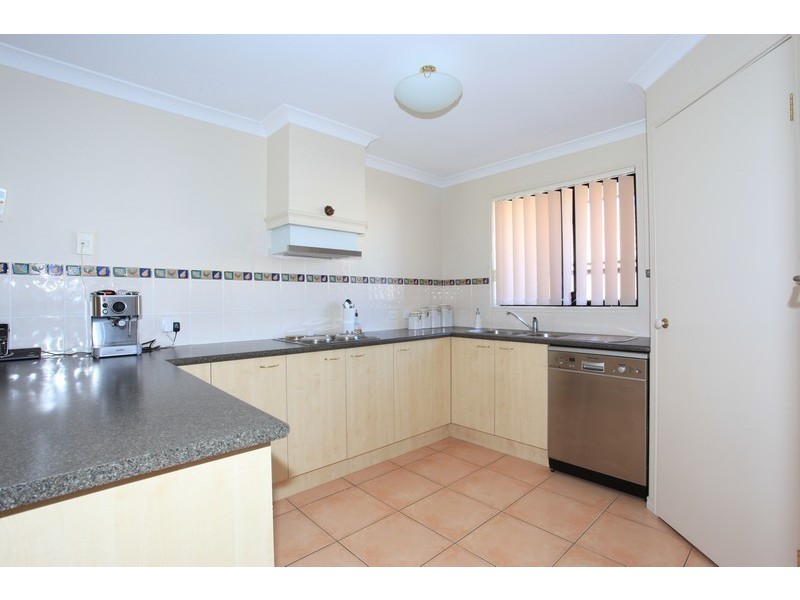 40 Gannet Cct, North Lakes QLD 4509