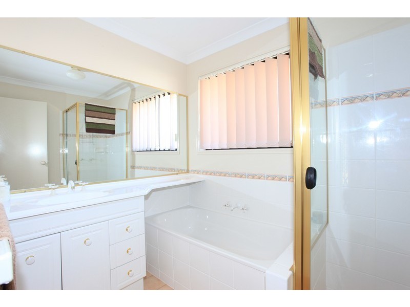 40 Gannet Cct, North Lakes QLD 4509