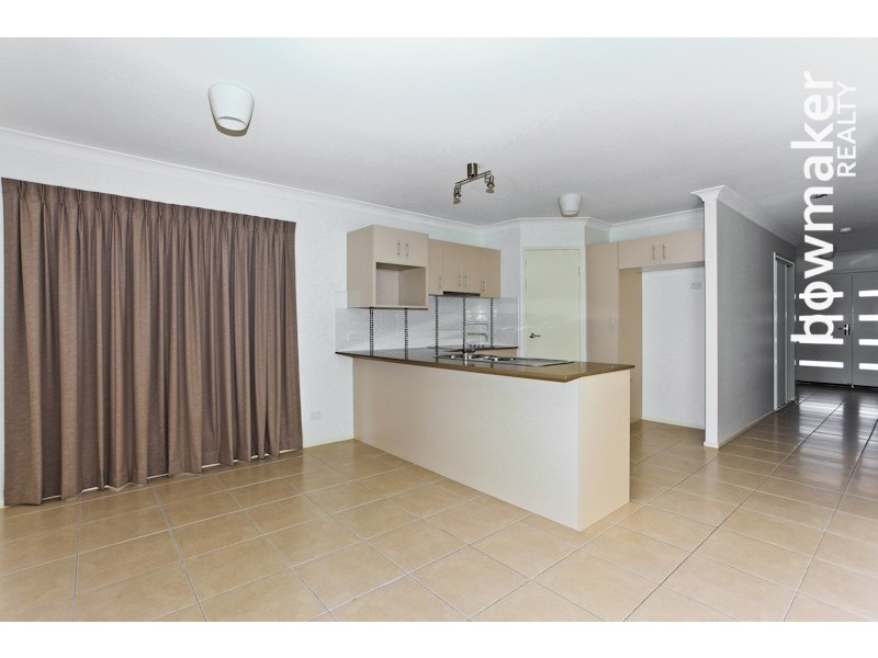 18 Moonie Crescent, North Lakes QLD 4509