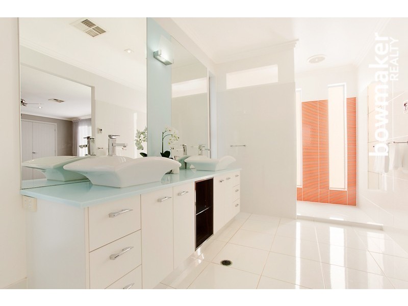 14 Allenby Close, North Lakes QLD 4509