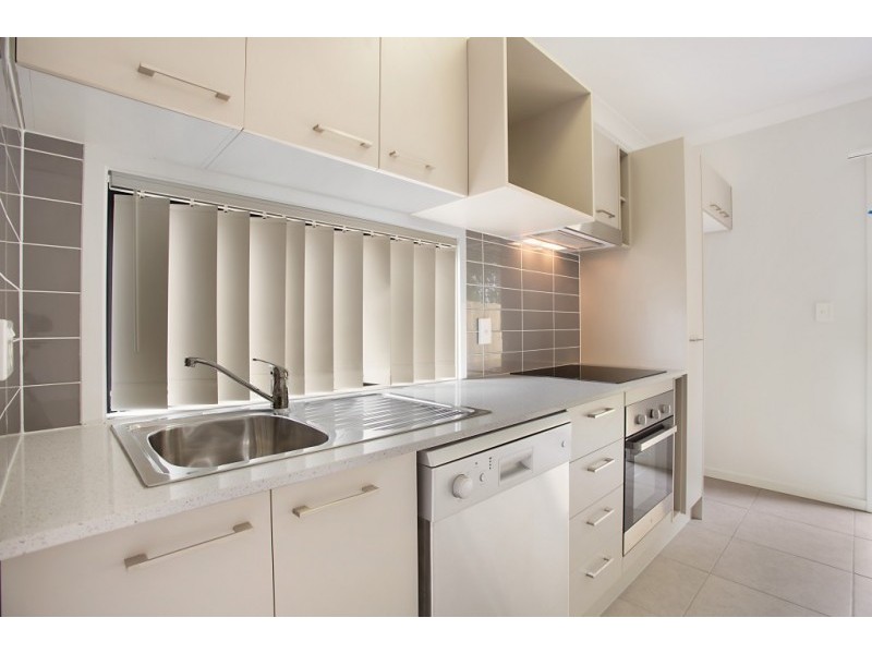 2/49 Leigh Crescent, Dakabin QLD 4503