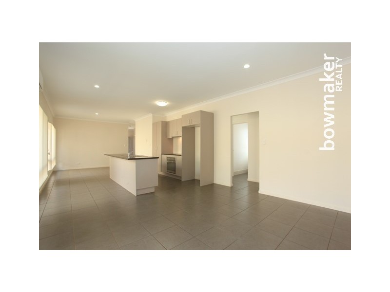 14 Menara Circuit, North Lakes QLD 4509