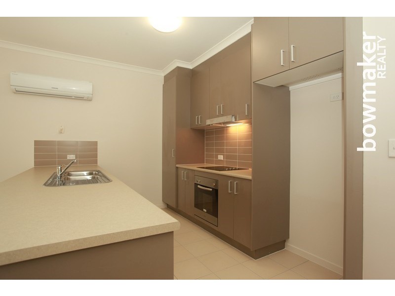 76 Nicklaus Parade, North Lakes QLD 4509