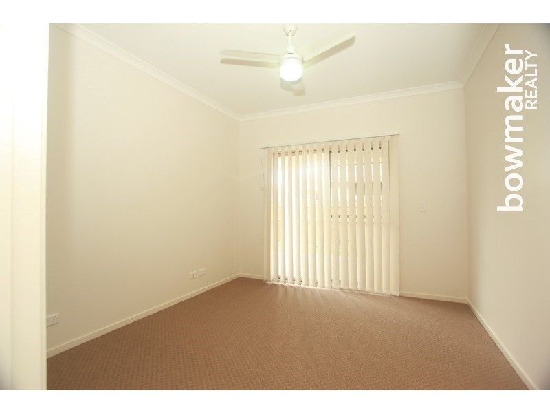 76 Nicklaus Parade, North Lakes QLD 4509