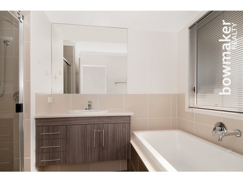 8 Bettong Place, North Lakes QLD 4509