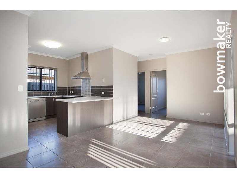 7 Astley Parade, North Lakes QLD 4509