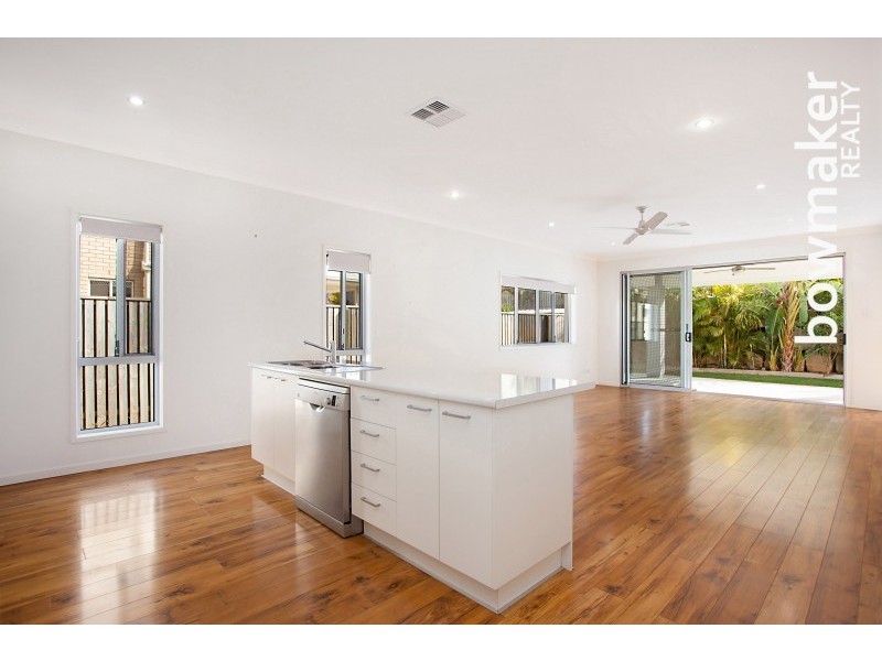 116 Nicklaus Parade, North Lakes QLD 4509