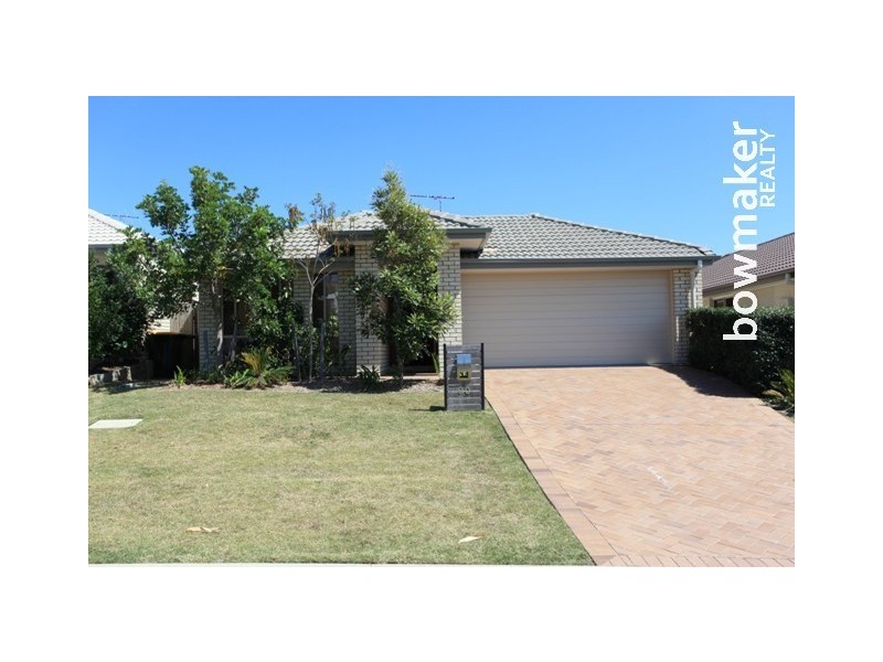 90 Mackintosh Drive, North Lakes QLD 4509