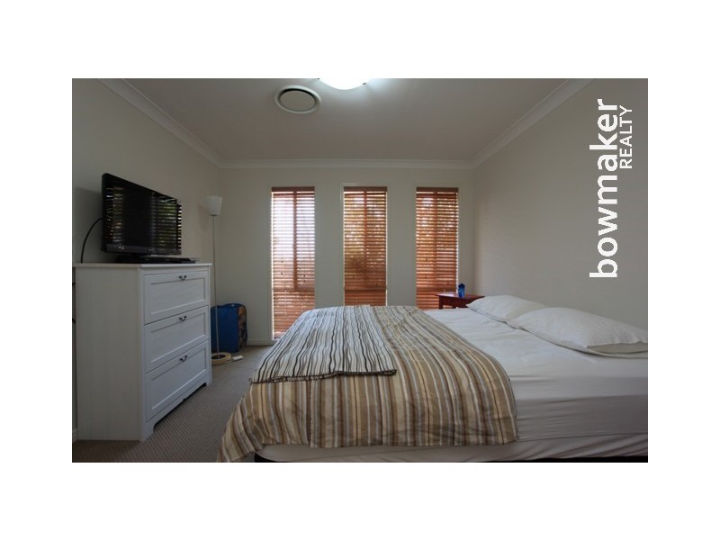 90 Mackintosh Drive, North Lakes QLD 4509