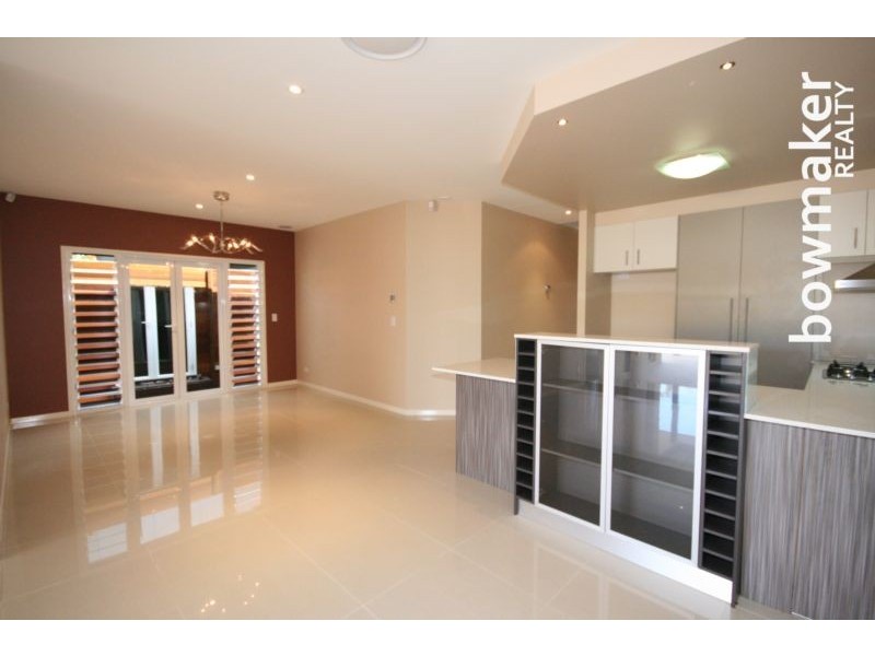 16 Elkington Circuit, North Lakes QLD 4509