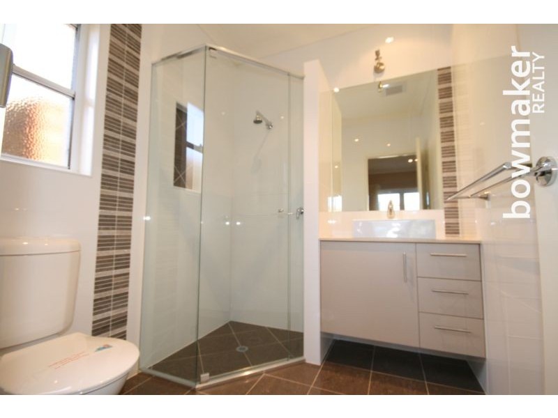 16 Elkington Circuit, North Lakes QLD 4509