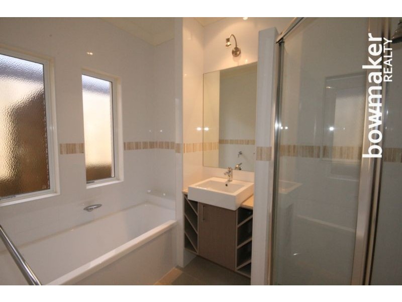 16 Elkington Circuit, North Lakes QLD 4509