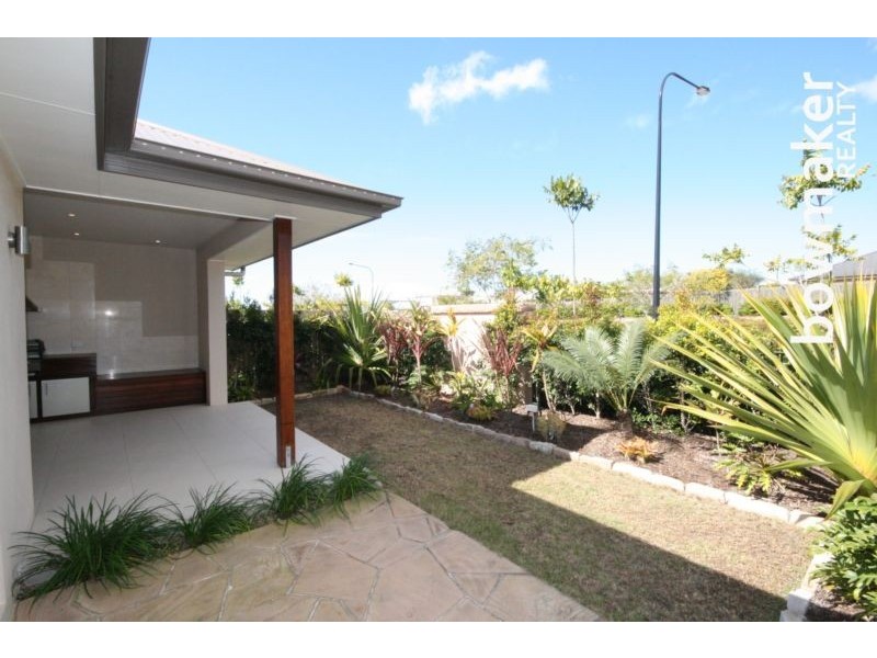 16 Elkington Circuit, North Lakes QLD 4509