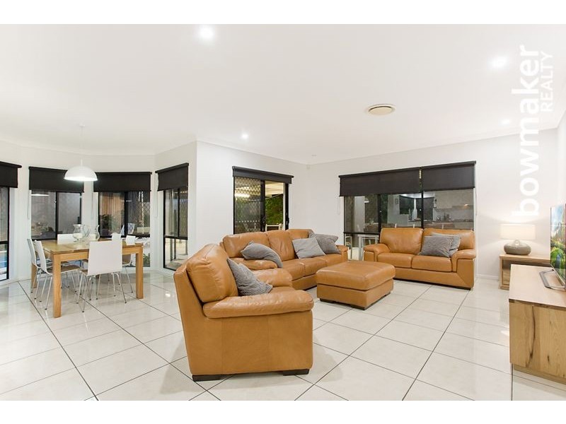 20 Lochside Drive, North Lakes QLD 4509