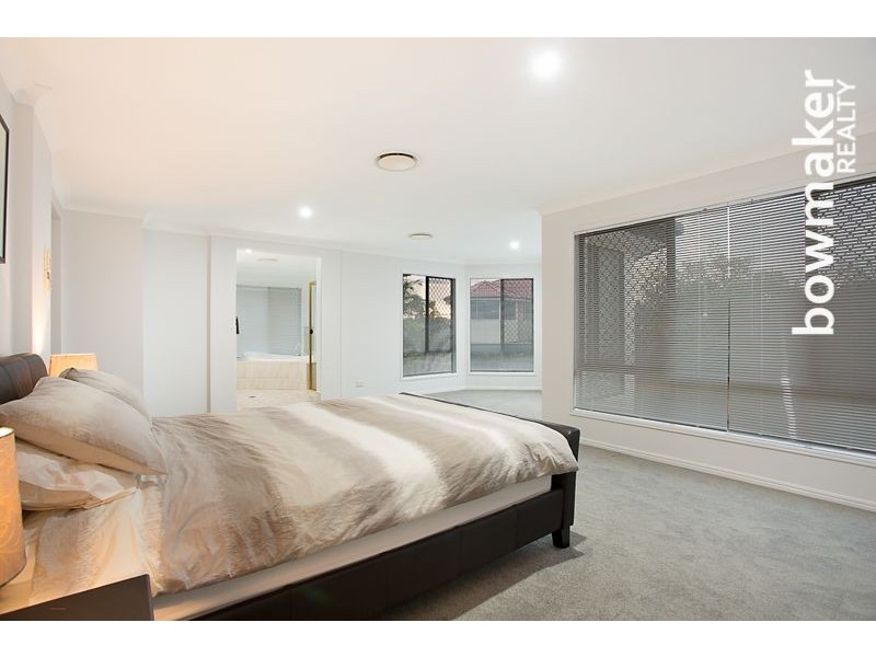 20 Lochside Drive, North Lakes QLD 4509