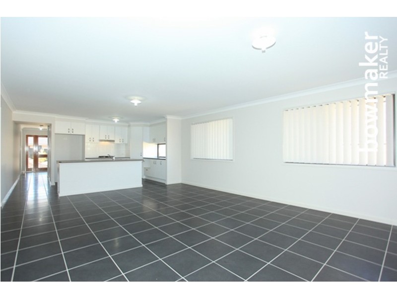 18 Dawson Court, North Lakes QLD 4509