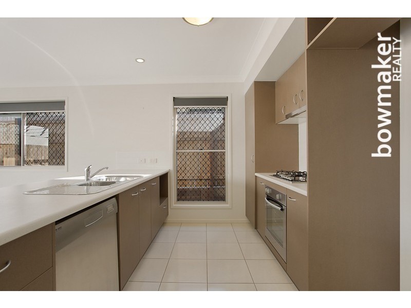 53 Olsen Circuit, Kallangur QLD 4503