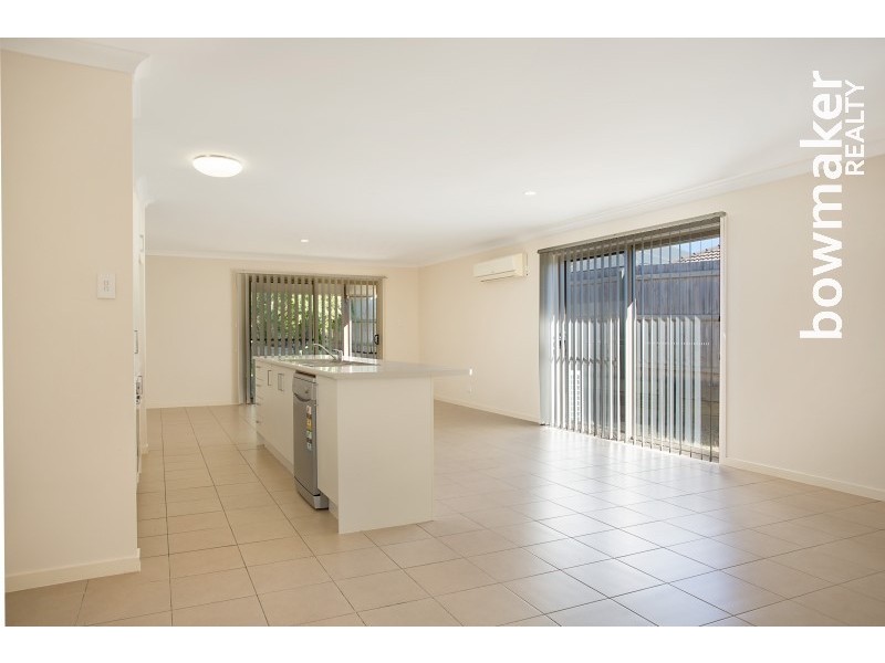 7 Williams Crescent, North Lakes QLD 4509