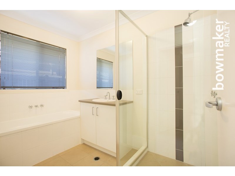 7 Williams Crescent, North Lakes QLD 4509