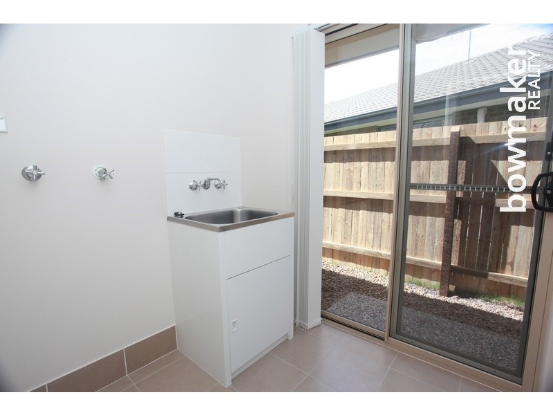 7 Williams Crescent, North Lakes QLD 4509