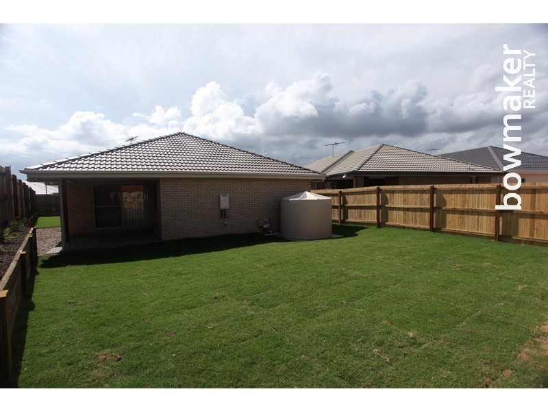 7 Williams Crescent, North Lakes QLD 4509