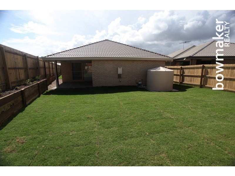7 Williams Crescent, North Lakes QLD 4509